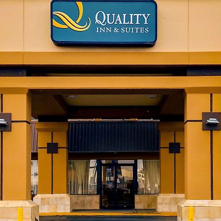 Quality Inn & Suites Airport El Paso Exterior photo