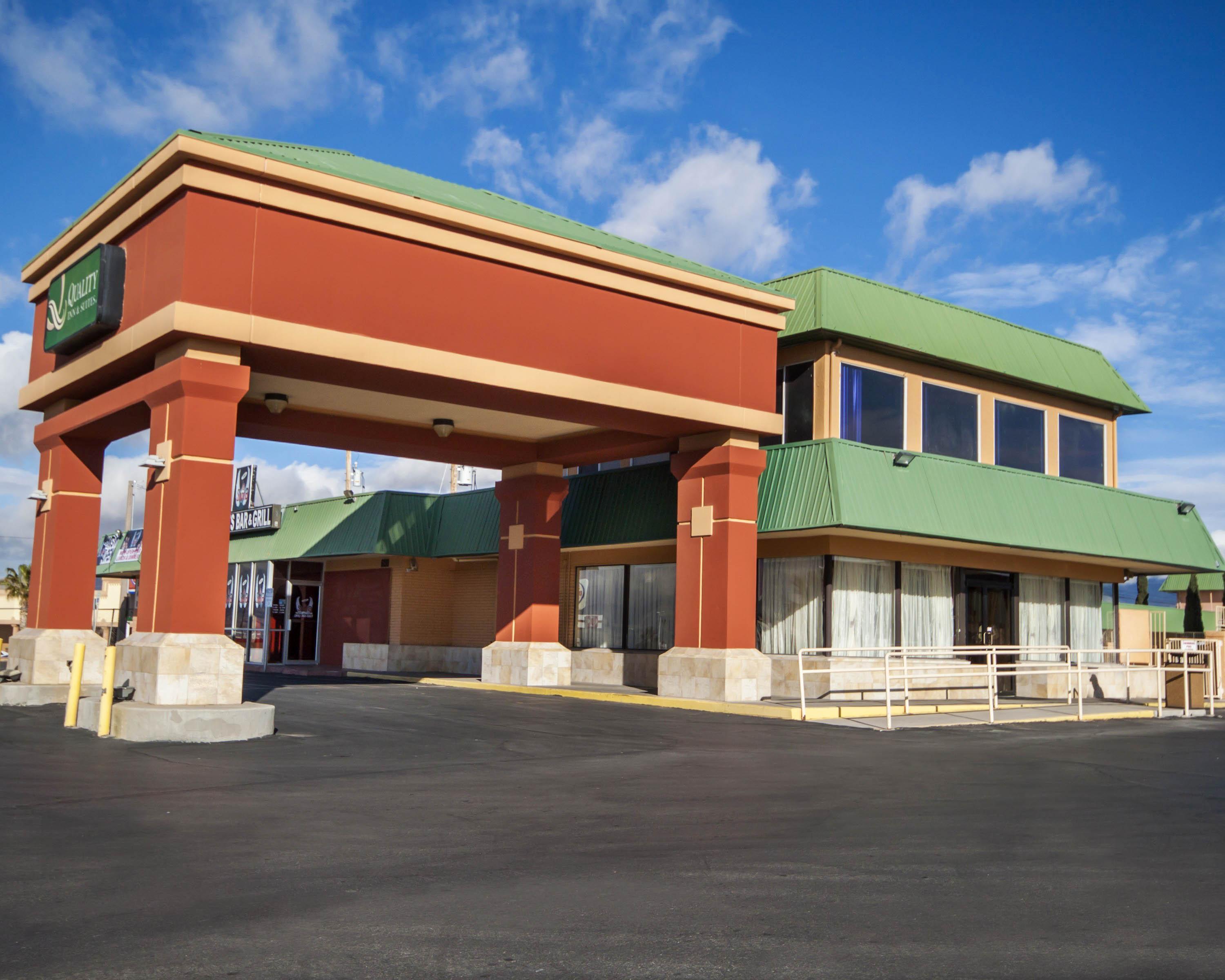 Quality Inn & Suites Airport El Paso Exterior photo