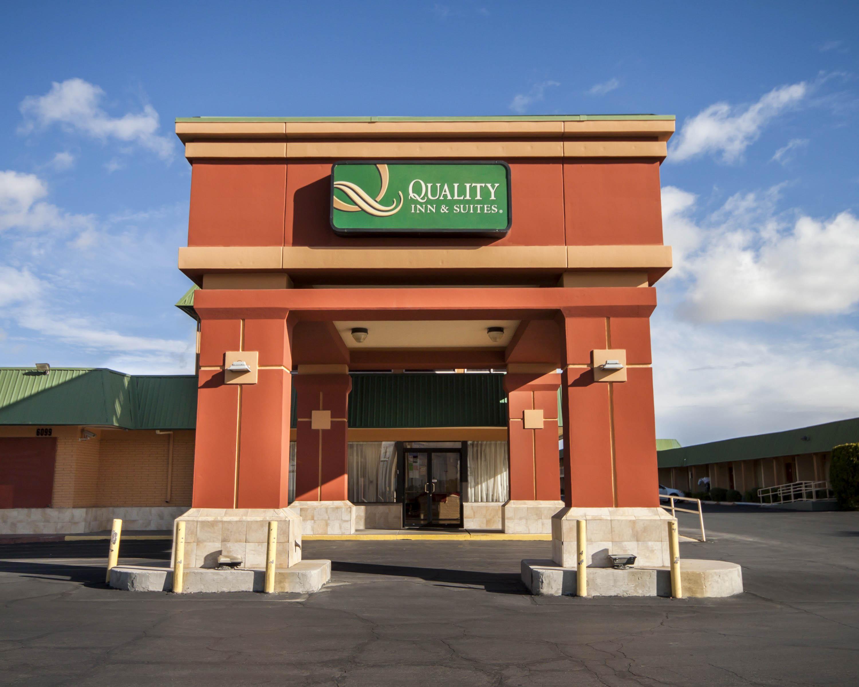 Quality Inn & Suites Airport El Paso Exterior photo